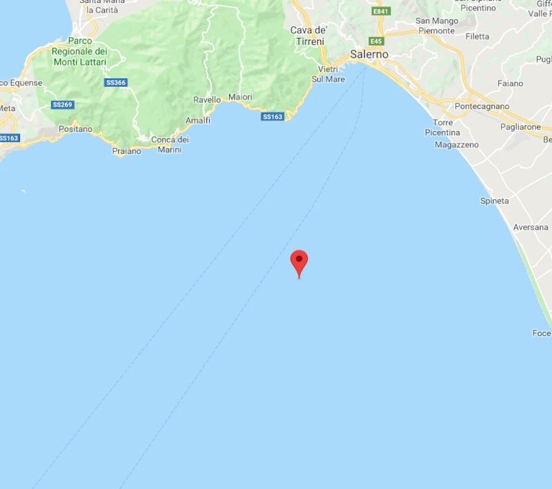 mare golfo di salerno